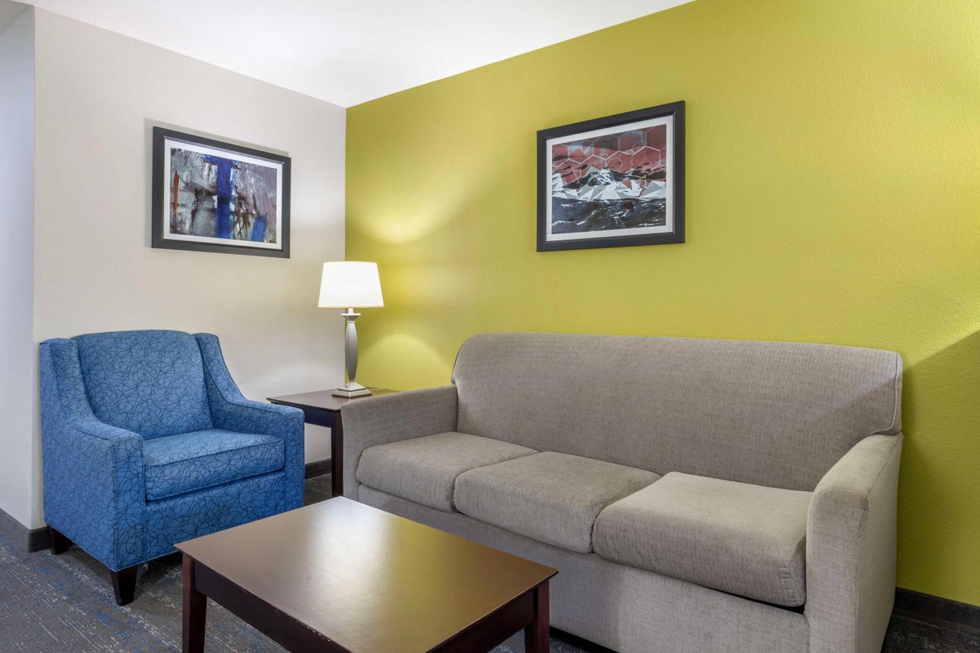 Best Western Plus Mansfield Inn And Suites Exterior foto